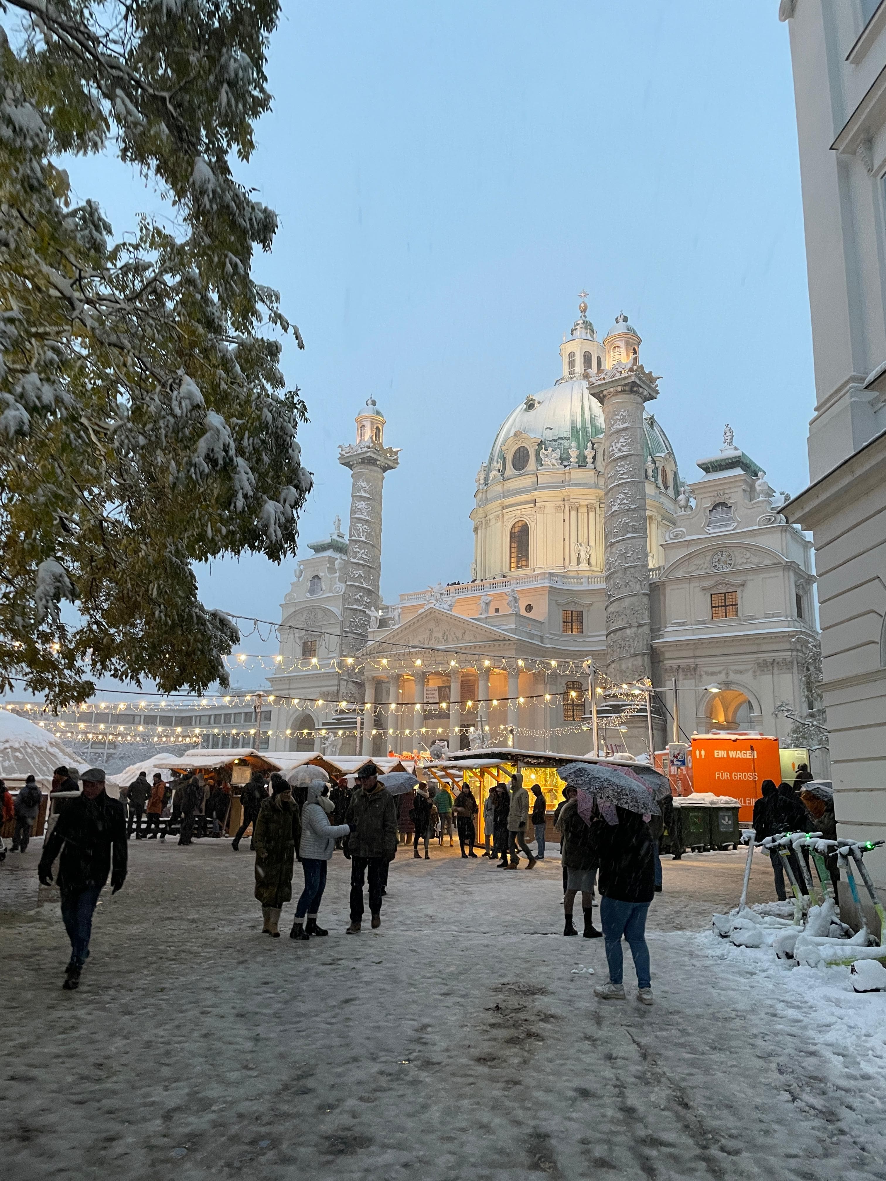 Art Advent – Art & Crafts on Karlsplatz